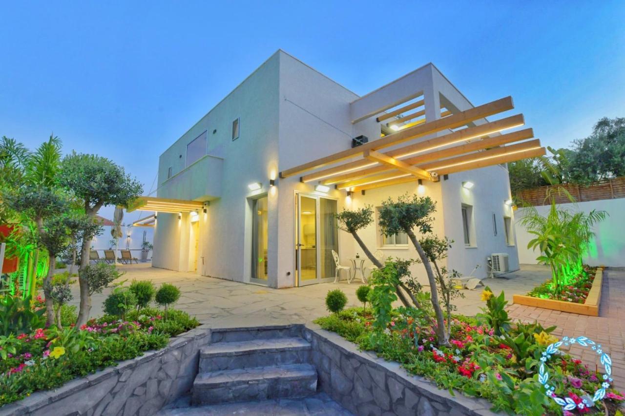 Shani House Of Style Seatara Villa Eilat Buitenkant foto